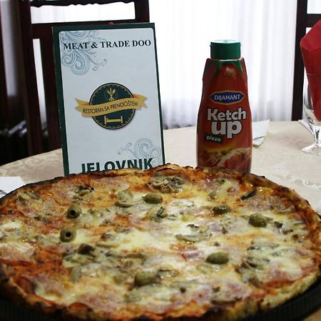Restoran Sa Prenocistem Zitiste酒店 外观 照片